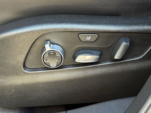 Used 2021 Cadillac XT4 Sport image 11