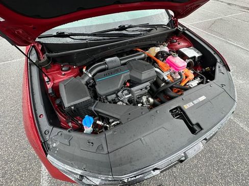 Used 2025 Hyundai Tucson SEL AWD/4WD image 32