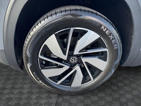 New 2026 Volkswagen Atlas SEL AWD/4WD image 12