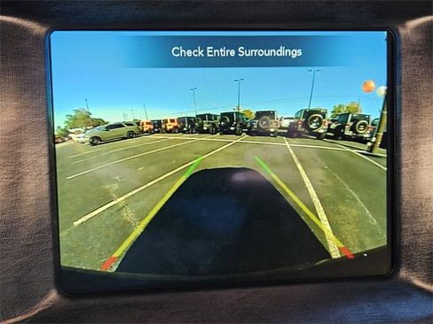 Used 2023 Dodge Charger Scat Pack w/ Daytona Edition Group image 9