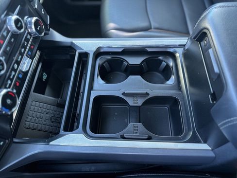 Used 2025 Ford F250 Lariat image 22