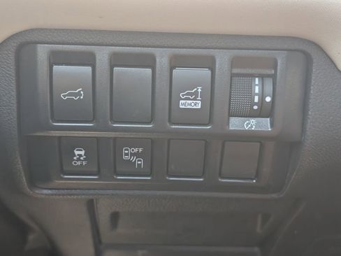 Used 2019 Subaru Ascent Limited w/ Popular Package #2 AWD/4WD image 13