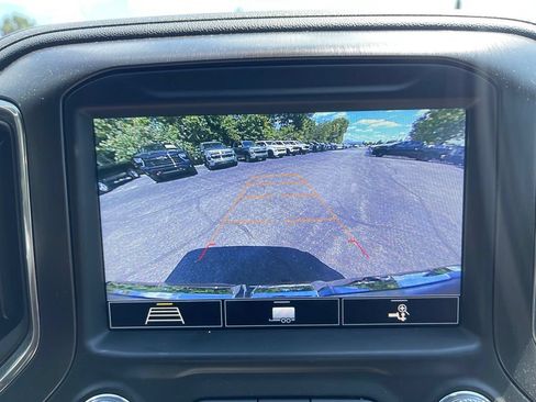 Used 2020 GMC Sierra 1500 AT4 w/ AT4 Preferred Package AWD/4WD image 8