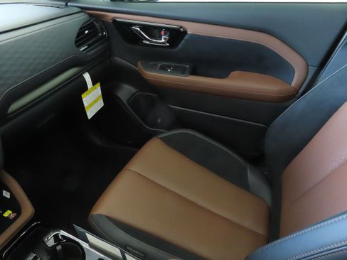 New 2026 Subaru Forester Touring image 21