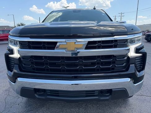 Used 2022 Chevrolet Silverado 1500 LT AWD/4WD image 10