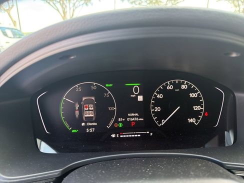 Used 2025 Honda Civic FWD Hybrid Sedan image 2