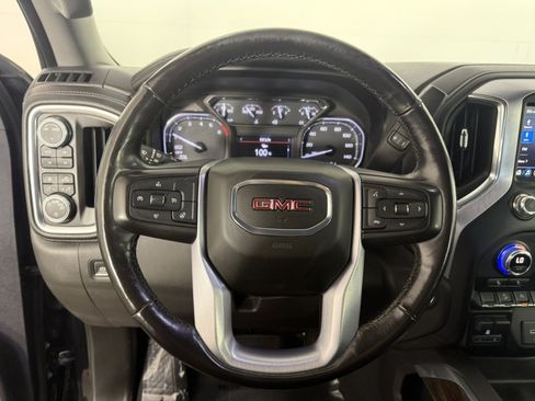 Used 2020 GMC Sierra 1500 Elevation w/ Elevation Value Package AWD/4WD image 18