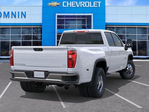 New 2026 Chevrolet Silverado 3500 LT image 4