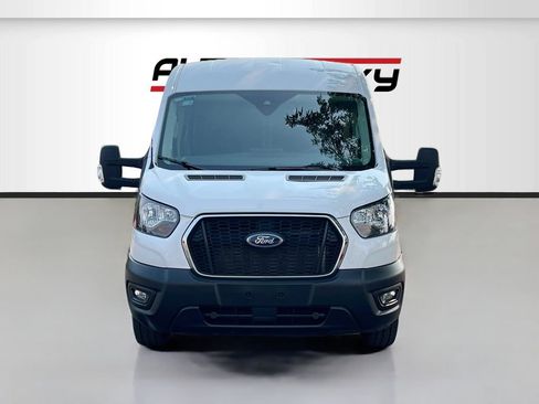 Used 2025 Ford Transit 350 148 Medium Roof AWD image 2
