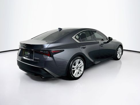 Used 2025 Lexus IS 300 w/ Comfort Package RWD image 9