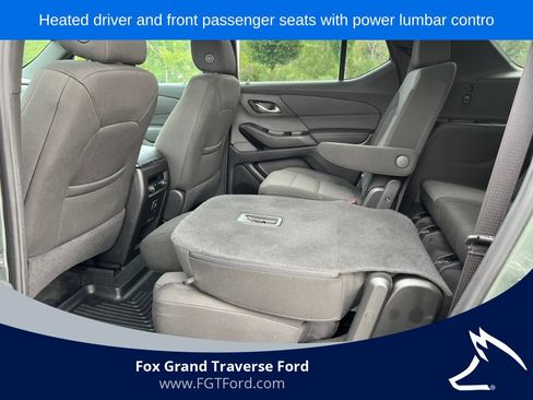 Used 2023 Chevrolet Traverse LT FWD image 5