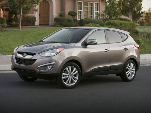 Used 2013 Hyundai Tucson GLS image 1