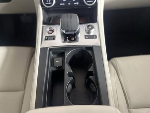 New 2026 Jaguar F-PACE R-Dynamic S image 28