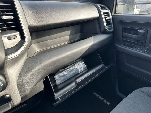 Used 2024 RAM 3500 Tradesman image 13