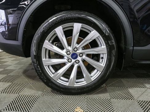 Used 2022 Ford Escape Titanium w/ Titanium Elite Package image 16