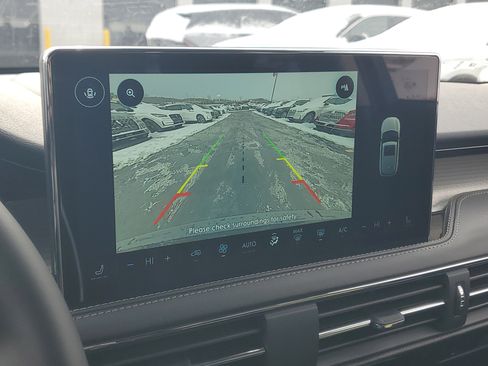 New 2026 Lincoln Corsair Premiere image 19