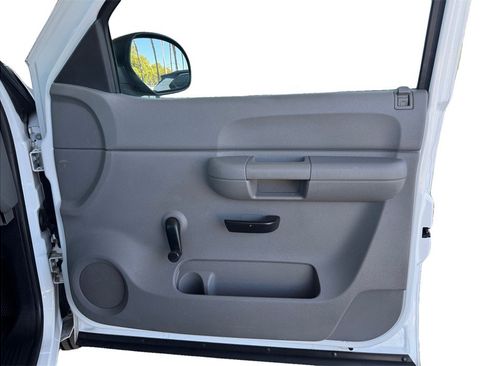 Used 2008 GMC Sierra 1500 W/T w/ SL Package RWD image 14