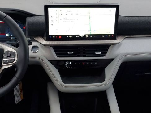 New 2026 Ford Explorer Active w/ Active Comfort Package image 28