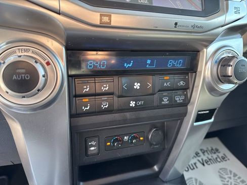 Used 2015 Toyota 4Runner Limited image 23