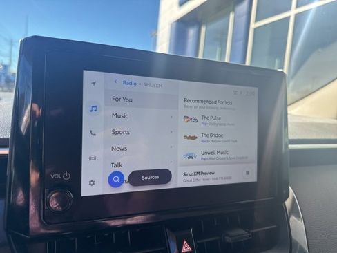 Used 2023 Toyota Corolla LE image 33