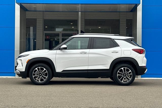 New 2026 Chevrolet TrailBlazer LT w/ Convenience Package AWD/4WD image 12