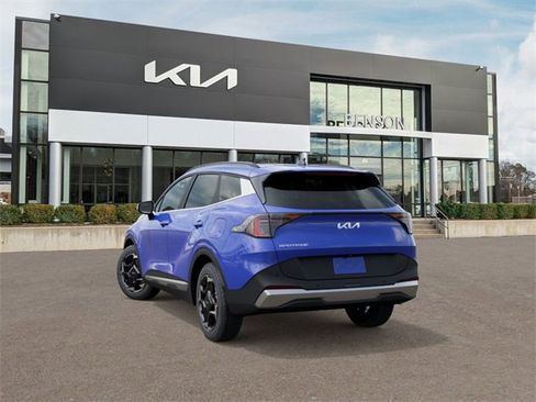 New 2026 Kia Sportage EX image 5