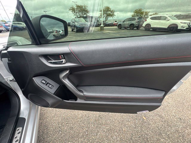 Used 2013 Subaru BRZ Limited w/ Popular Pkg 1B RWD image 13