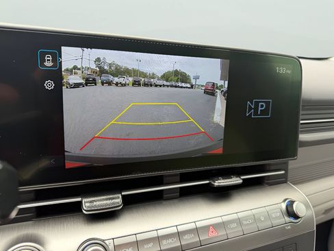 Used 2025 Hyundai Kona SEL FWD image 27