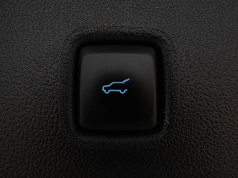 Used 2021 Ford Escape SE w/ Convenience Package image 38