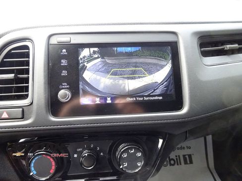 Used 2021 Honda HR-V Sport image 27