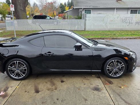 Used 2013 Subaru BRZ Limited w/ Popular Pkg 1A image 4