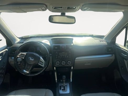 Used 2014 Subaru Forester 2.5i Limited AWD/4WD image 10