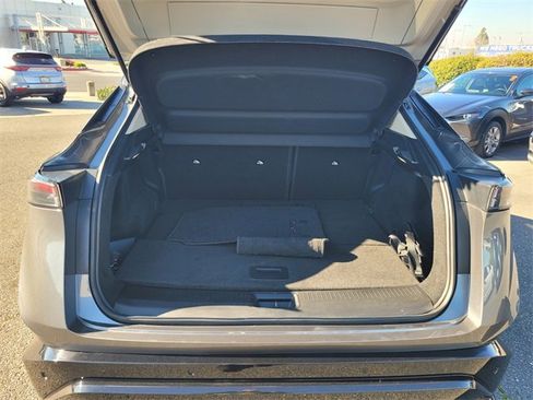 Used 2024 Nissan Ariya AWD image 11