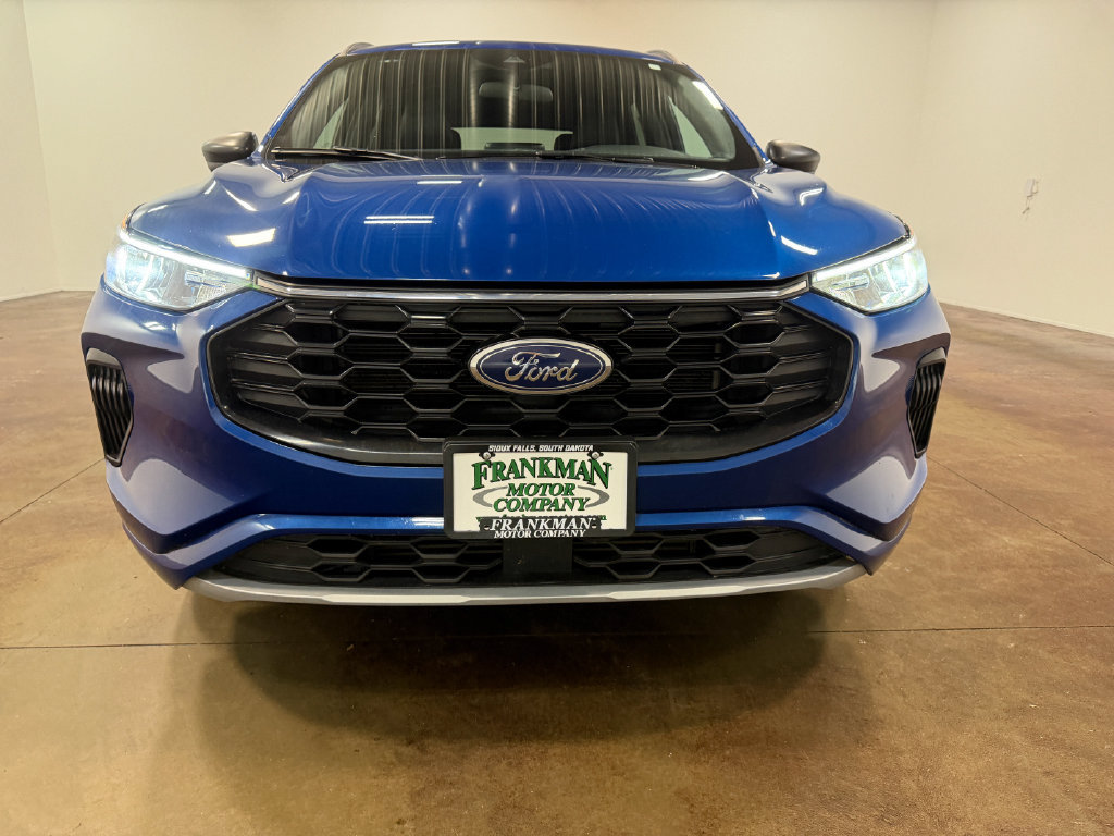 Used 2023 Ford Escape ST-Line AWD/4WD image 40