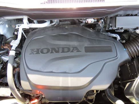 Certified 2022 Honda Passport TrailSport image 10