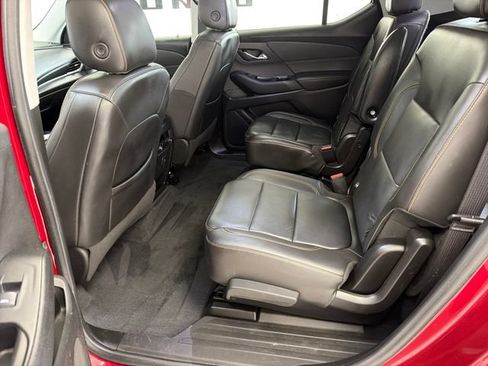 Used 2021 Chevrolet Traverse LT FWD image 26