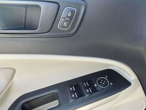 Used 2019 Ford EcoSport S FWD image 16