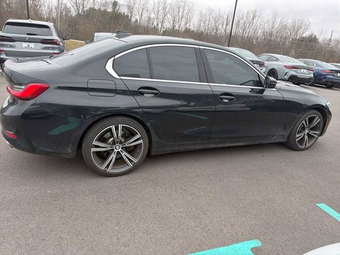 Used 2021 BMW 330e xDrive w/ Premium Package image 9