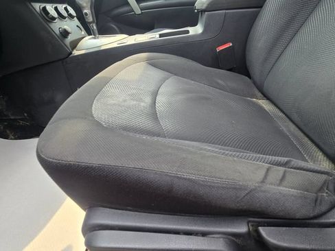 Used 2013 Nissan Rogue S AWD/4WD image 8