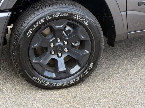 Used 2026 RAM 1500 Big Horn AWD/4WD image 5
