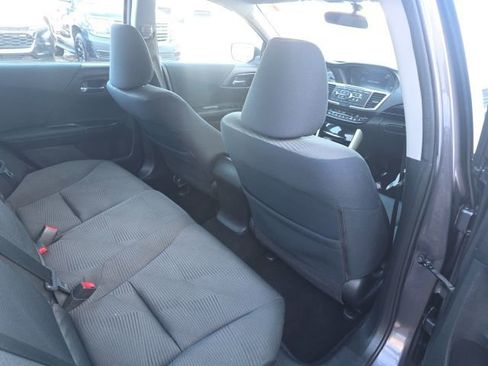 Used 2016 Honda Accord LX image 11