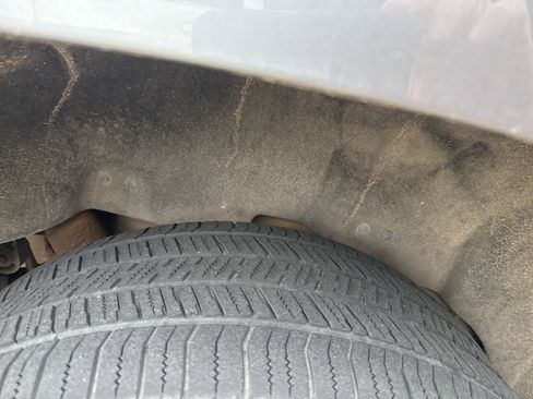 Used 2018 GMC Yukon Denali image 20