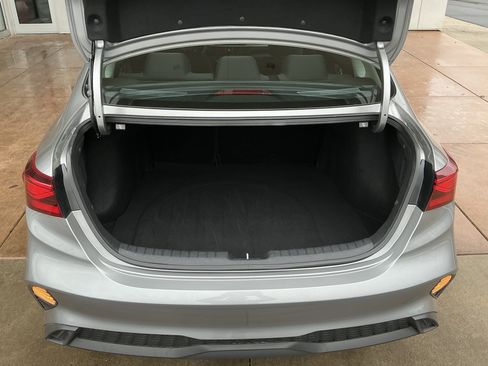 Used 2023 Kia Forte LXS w/ LXS Technology Package image 24