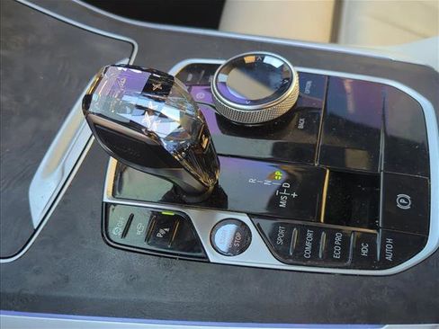 Used 2022 BMW X5 xDrive40i w/ Premium Package image 20