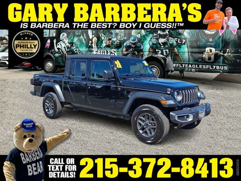 Used 2026 Jeep Gladiator Sport AWD/4WD image 1