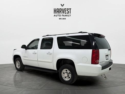Used 2007 GMC Yukon XL 2500 SLE RWD image 3