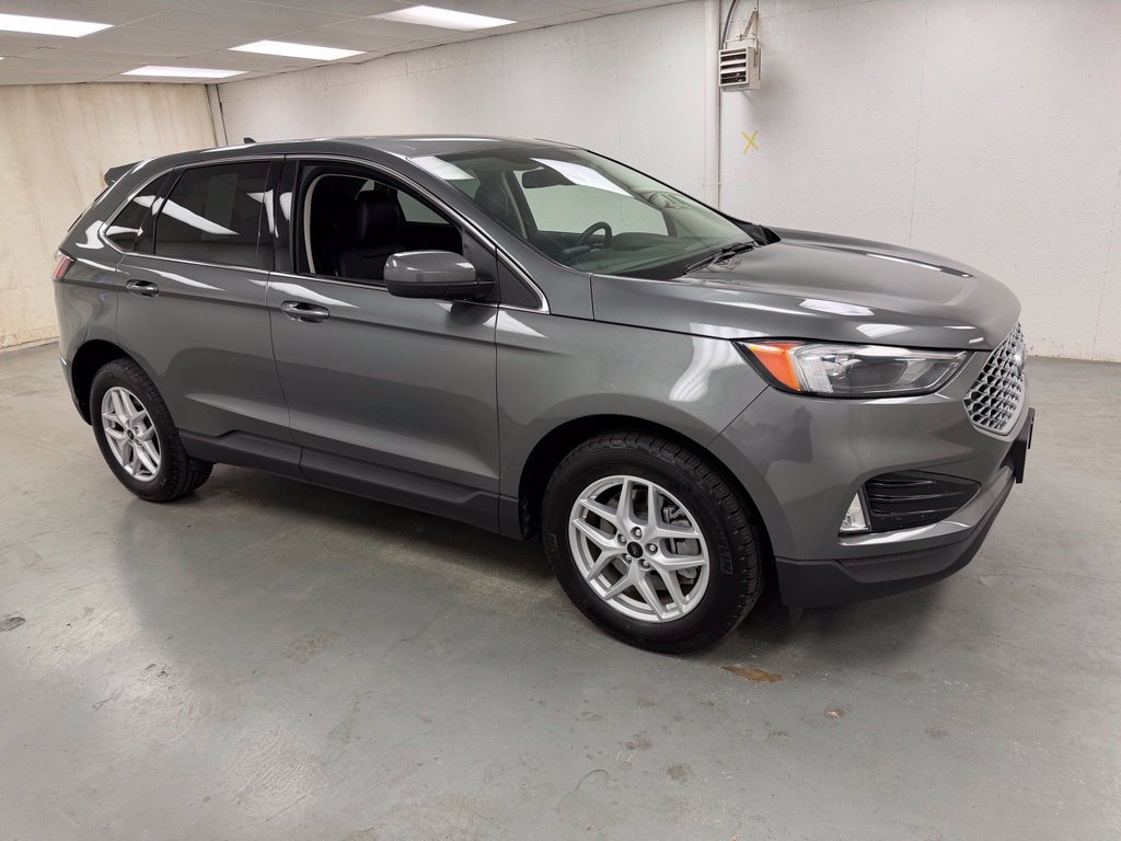 Used 2024 Ford Edge SEL w/ Convenience Package AWD/4WD image 6