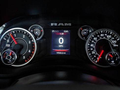 Used 2024 RAM 3500 Tradesman AWD/4WD image 18