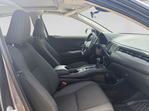 Used 2021 Honda HR-V EX image 26