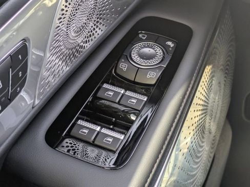 New 2026 Lincoln Nautilus Reserve image 24